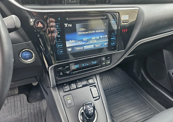 Toyota Auris cena 62999 przebieg: 159000, rok produkcji 2016 z Lubin małe 326